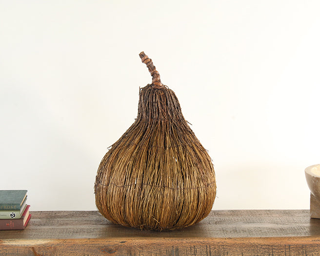 Broom Straw Pear