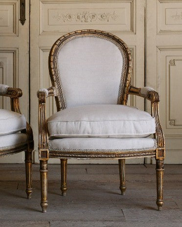 Vintage Louis XVI Gilt Upholstered Round Back Arm Chair 1 1
