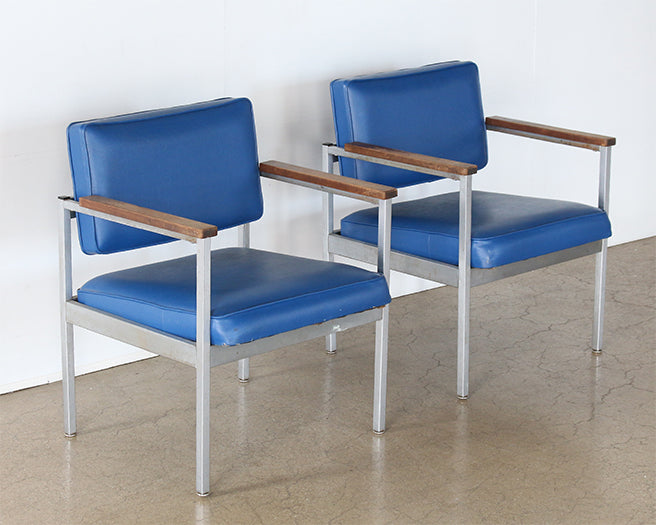AC214 - Blue Vinyl Waiting Room Chair
