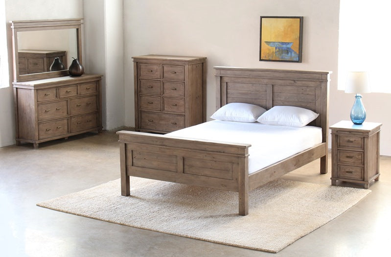BED62 Settler Queen Bed in Sundried Ash 
