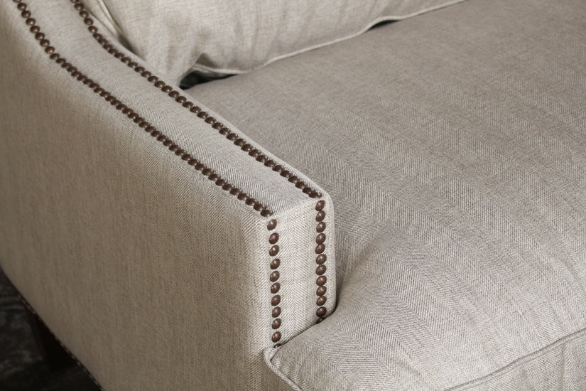 CC206 Contemporary Linen Club Chair