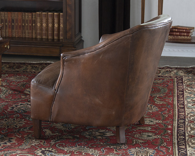 CC244 Lewis Club Chair in Vintage Coffee Leather