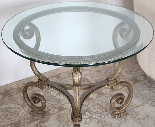 ET452 Solano Round End Table