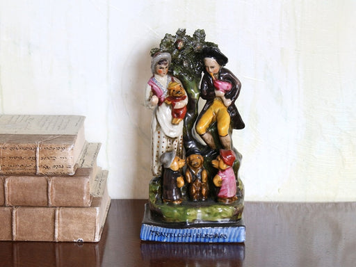 FIG333 Traveling Musicians Figurine 