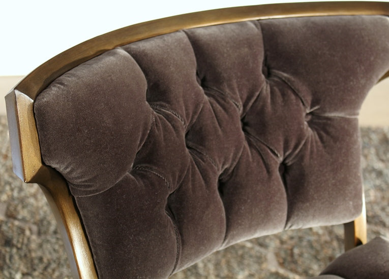 LC211 - Haley Armless Chair