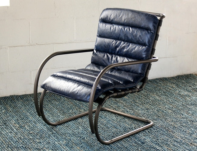 LC212  Venice Lounge Chair