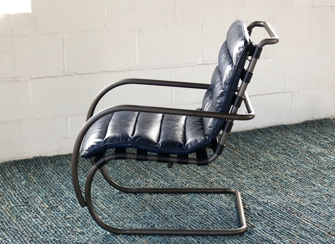 LC212  Venice Lounge Chair