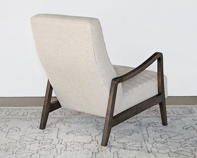 LC275 Channel Tufted Lounge Chair in Natural Linen 