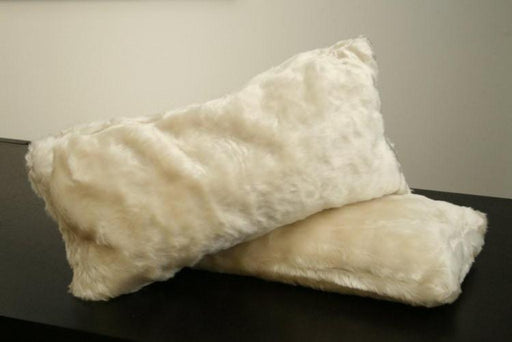 pil064c polar bear pillow 4