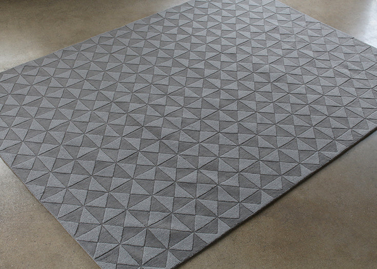 RUG373 - 8' x 11' Pewter 100% Wool Geometric Patterned Rug 