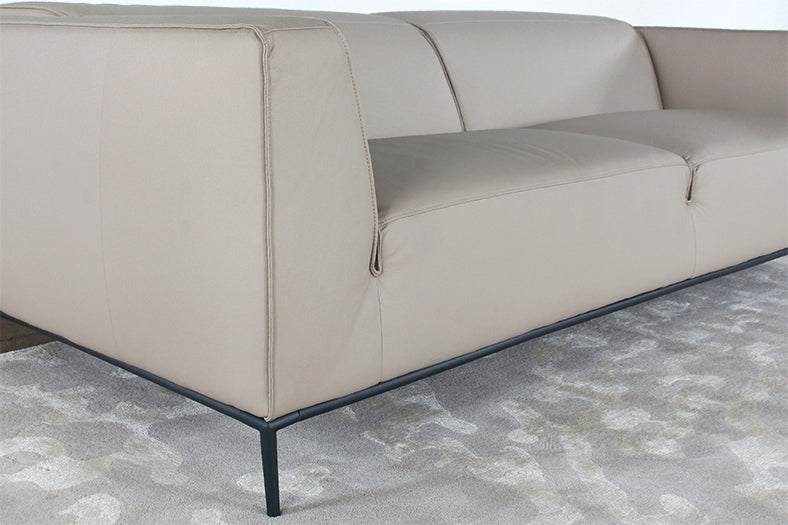 SF226 - Beige Leather Sofa