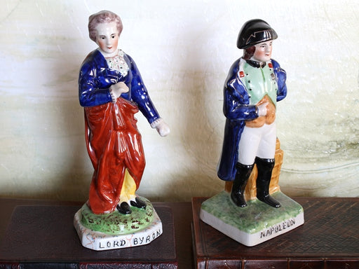 SFIG41 Set of 2 Lord Byron and Napoleon Figurines 