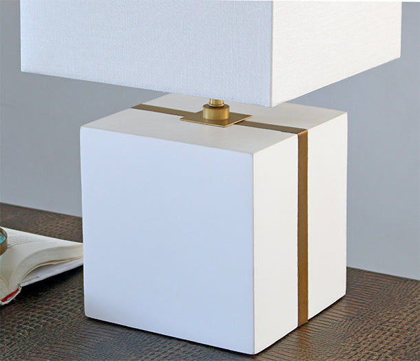 Neso Table Lamp